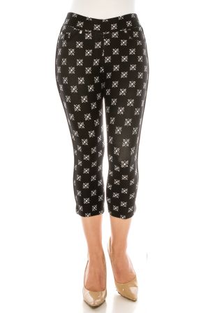 Nygard Black White Printed Capri Legging
